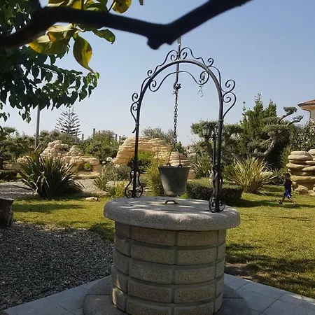 Vittoria Holiday home